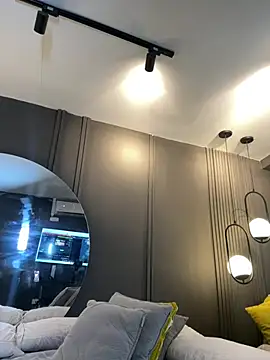 Tayler Kim online show from 13, 2, 2026