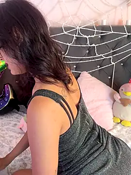 Snapshot of Im_Lyan chatting on 24, 10, 2025 Im Lyan online show from 24, 10, 2025