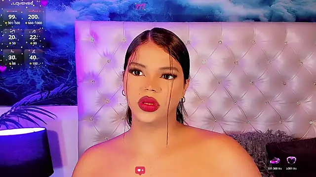 Valeria Swett  online show from 20, 7, 2026