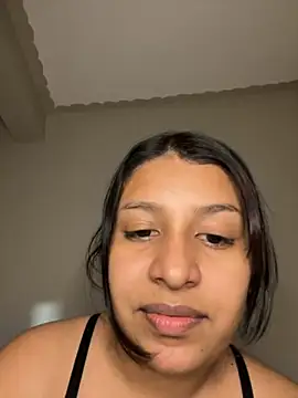  Chloe Smith online show from 30, 10, 2025