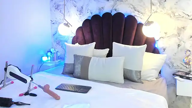 Snapshot of Alicia_vellami chatting on 26, 9, 2025 Alicia vellami online show from 26, 9, 2025