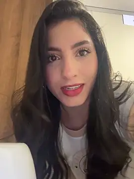 Snapshot of Alicia_vellami chatting on 9, 10, 2025 Alicia vellami online show from 9, 10, 2025