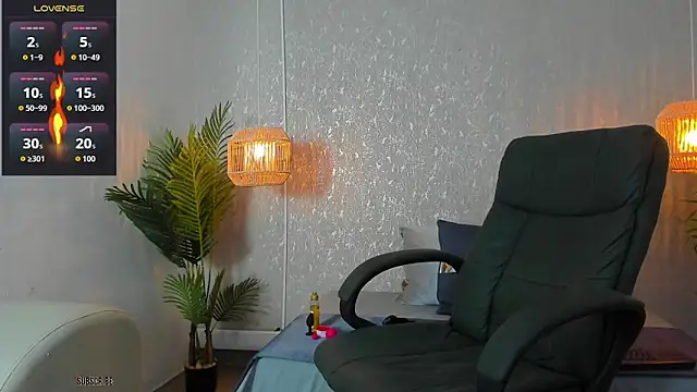 Hershell Fit online show from 10, 9, 2025