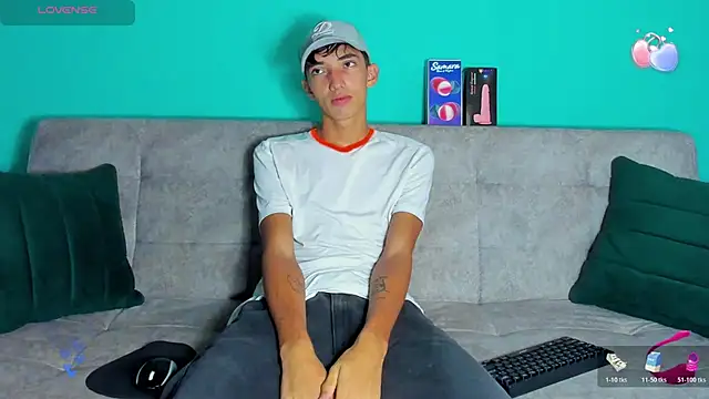 Maikol Ortiz online show from 17, 10, 2025