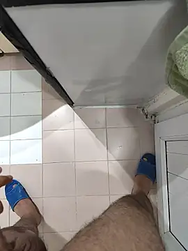 Snapshot of sert_erkekk chatting on 17, 12, 2025 sert erkekk online show from 17, 12, 2025