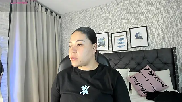 sophie  blare online show from 4, 5, 2026