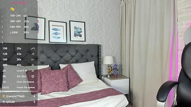Snapshot of sophie__blare chatting on 30, 7, 2026 sophie blare online show from 30, 7, 2026