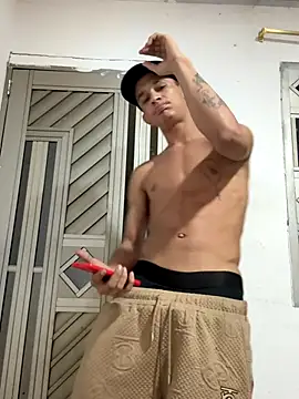 Snapshot of spicyboysvenezuelan chatting on 29, 10, 2025 spicyboysvenezuelan online show from 29, 10, 2025