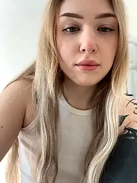 elliss  online show from 30, 9, 2025