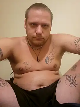 Snapshot of GladsomeLark chatting on 15, 9, 2025 GladsomeLark online show from 15, 9, 2025