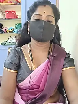 Snapshot of tamilammukuttyy chatting on 27, 6, 2026 tamilammukuttyy online show from 27, 6, 2026