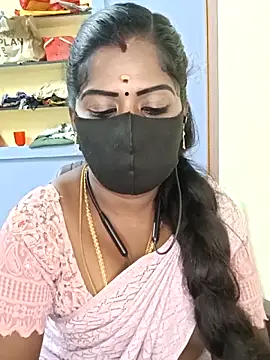 Snapshot of tamilammukuttyy chatting on 30, 6, 2026 tamilammukuttyy online show from 30, 6, 2026