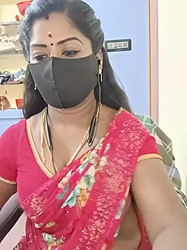 Snapshot of tamilammukuttyy chatting on 5, 7, 2026 tamilammukuttyy online show from 5, 7, 2026