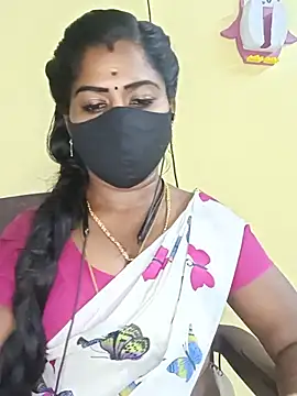 Snapshot of tamilammukuttyy chatting on 22, 7, 2026 tamilammukuttyy online show from 22, 7, 2026