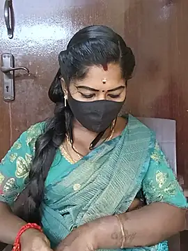Snapshot of tamilammukuttyy chatting on 23, 7, 2026 tamilammukuttyy online show from 23, 7, 2026