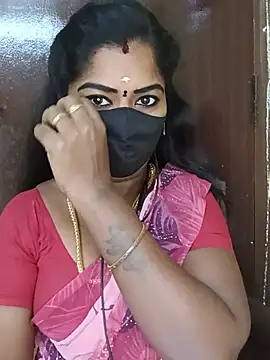 Snapshot of tamilammukuttyy chatting on 25, 7, 2026 tamilammukuttyy online show from 25, 7, 2026