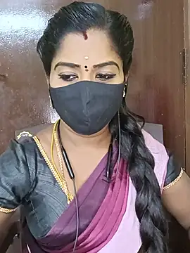Snapshot of tamilammukuttyy chatting on 27, 7, 2026 tamilammukuttyy online show from 27, 7, 2026