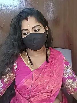 Snapshot of tamilammukuttyy chatting on 4, 8, 2026 tamilammukuttyy online show from 4, 8, 2026