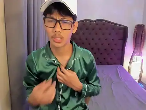 Snapshot of fucking_hot2 chatting on 15, 1, 2026 fucking hot2 online show from 15, 1, 2026