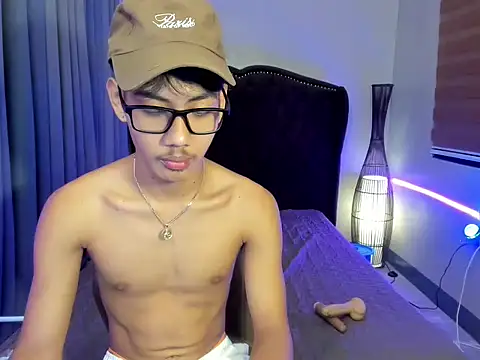 Snapshot of fucking_hot2 chatting on 10, 4, 2026 fucking hot2 online show from 10, 4, 2026