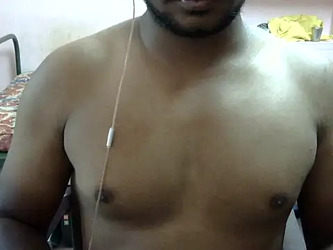 Snapshot of x_boyy_x chatting on 7, 10, 2025 x boyy x online show from 7, 10, 2025