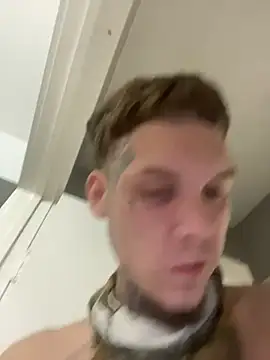 Duanennnn online show from 5, 11, 2025