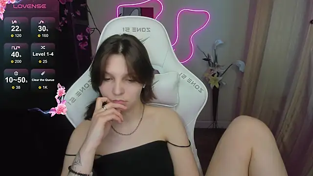 AudreyyKim online show from 25, 4, 2026