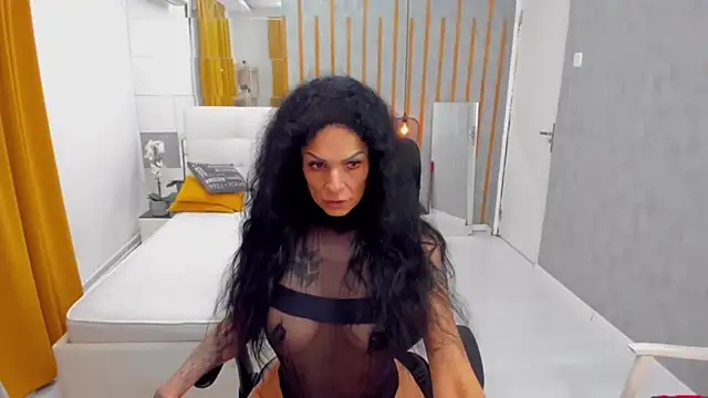 Snapshot of MarbellaRyder chatting on 3, 7, 2026 MarbellaRyder online show from 3, 7, 2026