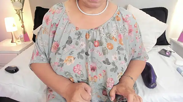 Snapshot of Angel_Velvet chatting on 11, 3, 2026 Angel Velvet online show from 11, 3, 2026