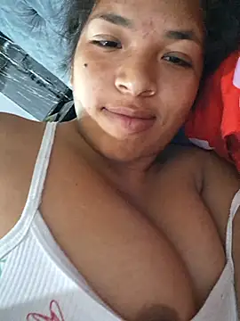 Snapshot of Estefi33 chatting on 30, 9, 2025 Estefi33 online show from 30, 9, 2025