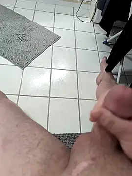 Snapshot of philipxxx chatting on 3, 10, 2025 philipxxx online show from 3, 10, 2025