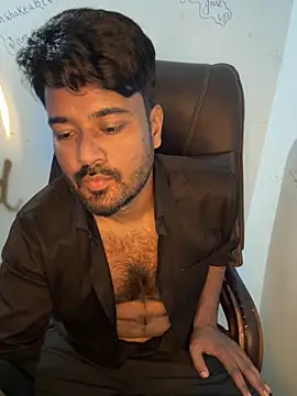 MeekBatgirl online show from 9, 10, 2025