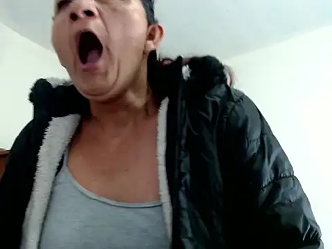 Lucy Squirt69 online show from 17, 10, 2025