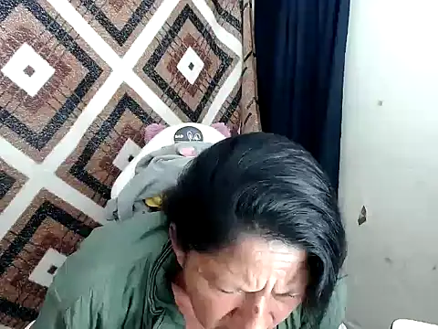 Lucy Squirt69 online show from 31, 10, 2025