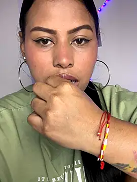 Michluxe 69 online show from 18, 12, 2025