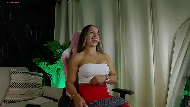 Emily Foxx01 online show from 1, 7, 2026