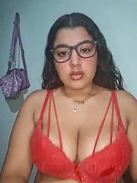 Snapshot of Cat_Hot_Party chatting on 12, 11, 2025 Cat Hot Party online show from 12, 11, 2025
