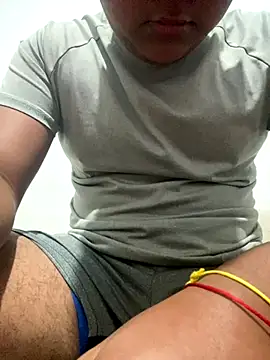 Snapshot of Danimiles chatting on 18, 12, 2025 Danimiles online show from 18, 12, 2025