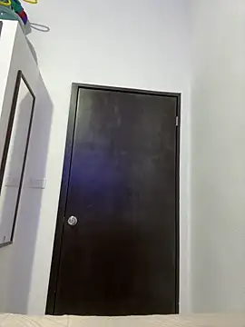 Snapshot of Danimiles chatting on 10, 2, 2026 Danimiles online show from 10, 2, 2026