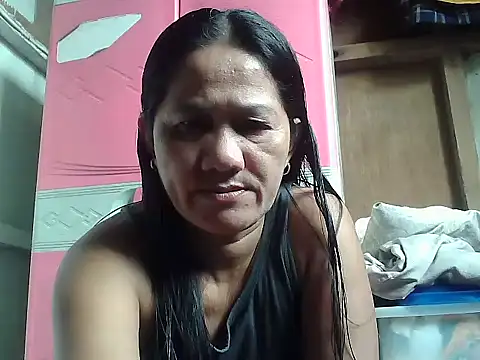 hotmama 063 online show from 2, 11, 2025