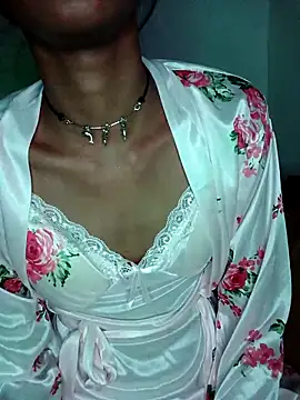 BunnyBloom25 online show from 23, 9, 2025