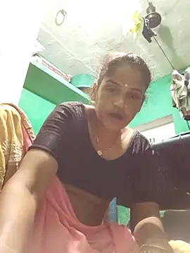 Nillohot online show from 25, 10, 2025