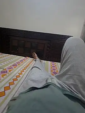 Snapshot of kkkk1882 chatting on 11, 11, 2025 kkkk1882 online show from 11, 11, 2025