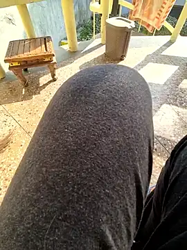 Snapshot of kkkk1882 chatting on 4, 12, 2025 kkkk1882 online show from 4, 12, 2025