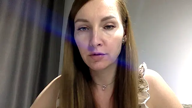 Snapshot of Varnyx chatting on 2, 11, 2025 Varnyx online show from 2, 11, 2025