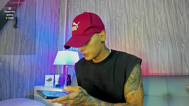 Snapshot of RivernBalder chatting on 22, 10, 2025 RivernBalder online show from 22, 10, 2025