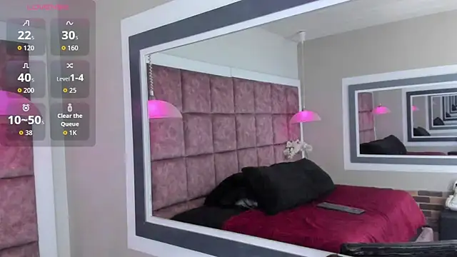 Snapshot of Ely09_ chatting on 24, 11, 2025 Ely09 online show from 24, 11, 2025