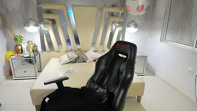 ValerySkinnyy online show from 5, 7, 2026