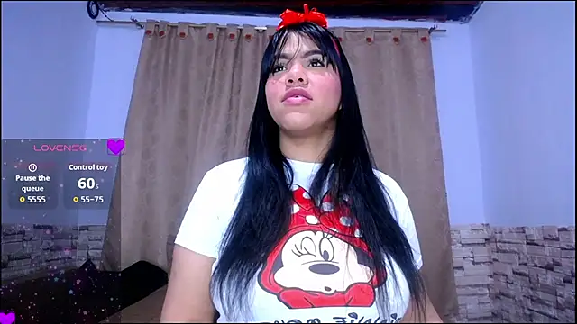 Snapshot of Bicky_24 chatting on 23, 10, 2025 Bicky 24 online show from 23, 10, 2025