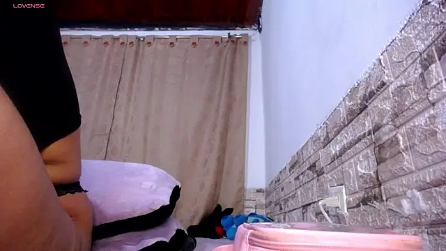 Snapshot of Bicky_24 chatting on 19, 3, 2026 Bicky 24 online show from 19, 3, 2026